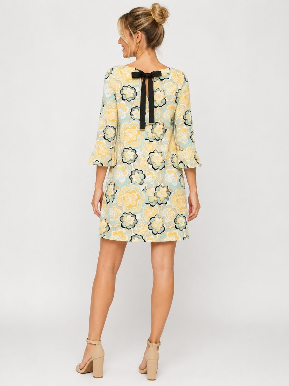 crown & ivy Vintage Inspired Retro Yellow & Black Floral Dress - Picture 2 of 7